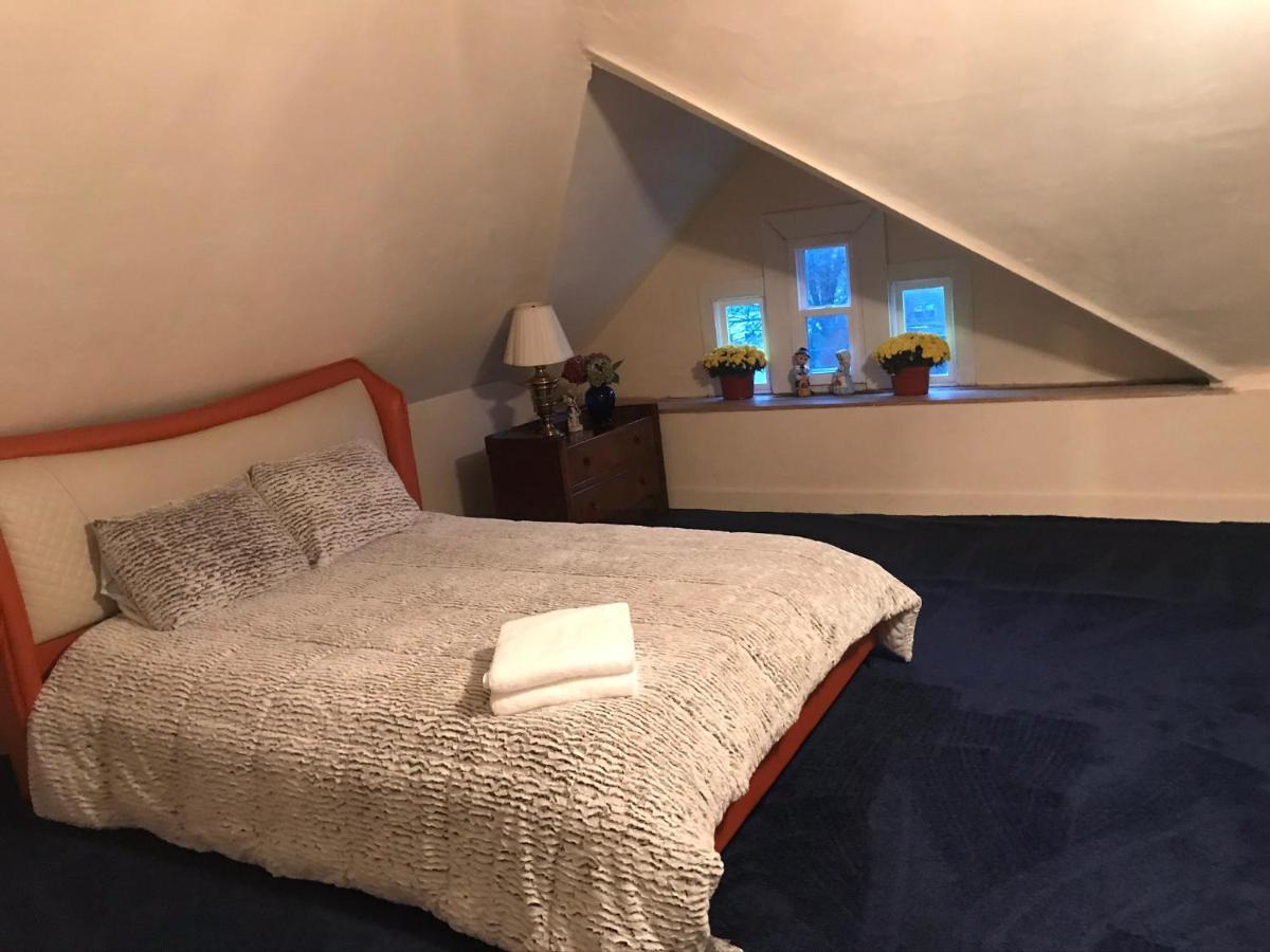 Bed and Breakfast 5 Star Victorian Mansion-Downtown No Locals Erie Exterior foto
